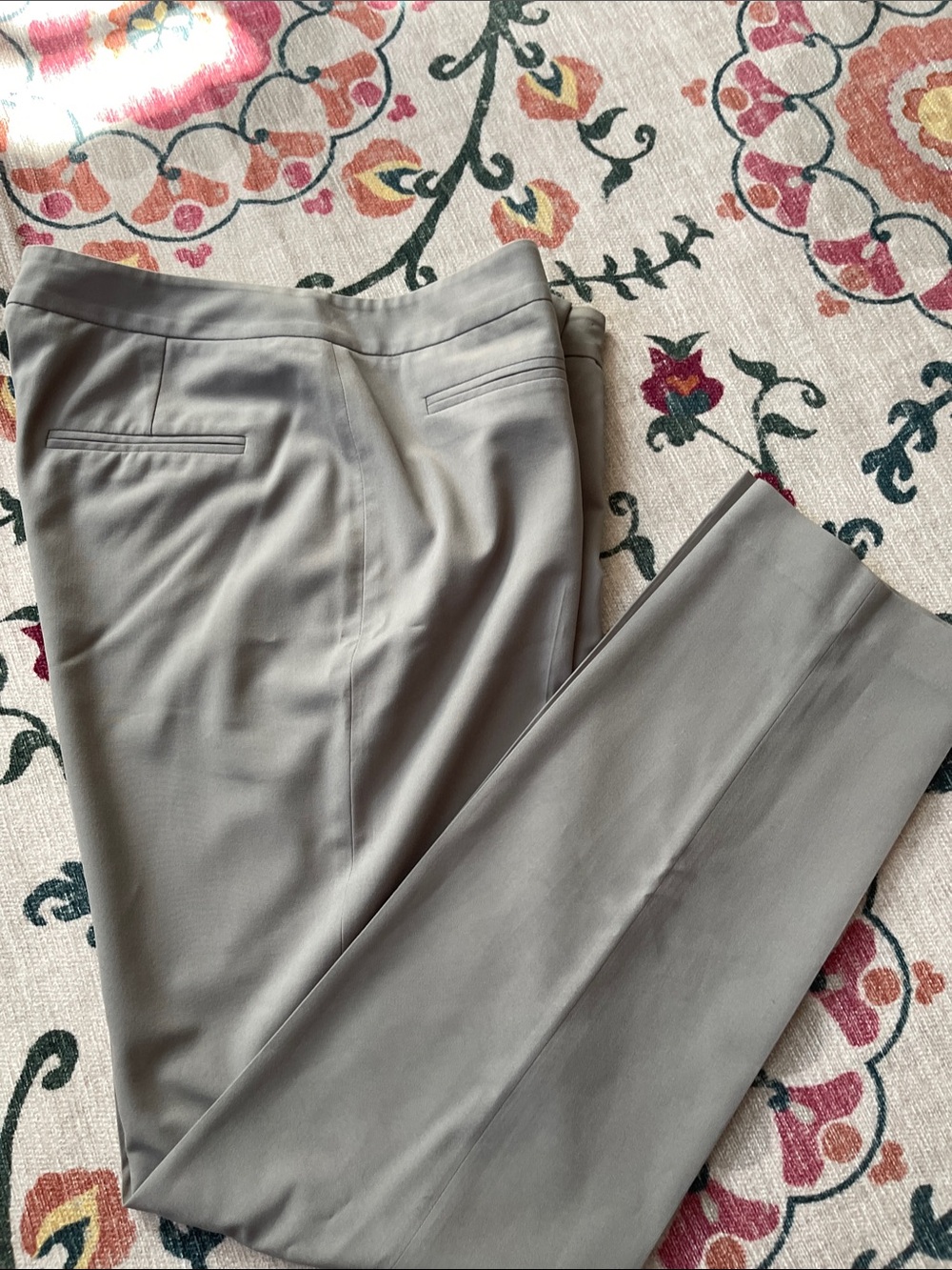 DKNYC Women's Gray Dress Pants - Sleek Tailored Fit